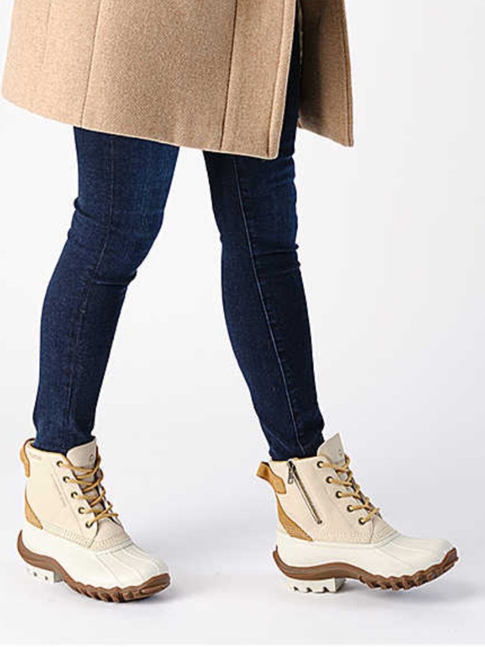 NEW Wolverine All Weather Ivory Torrent Waterproof Quilted Duck Boots NWT